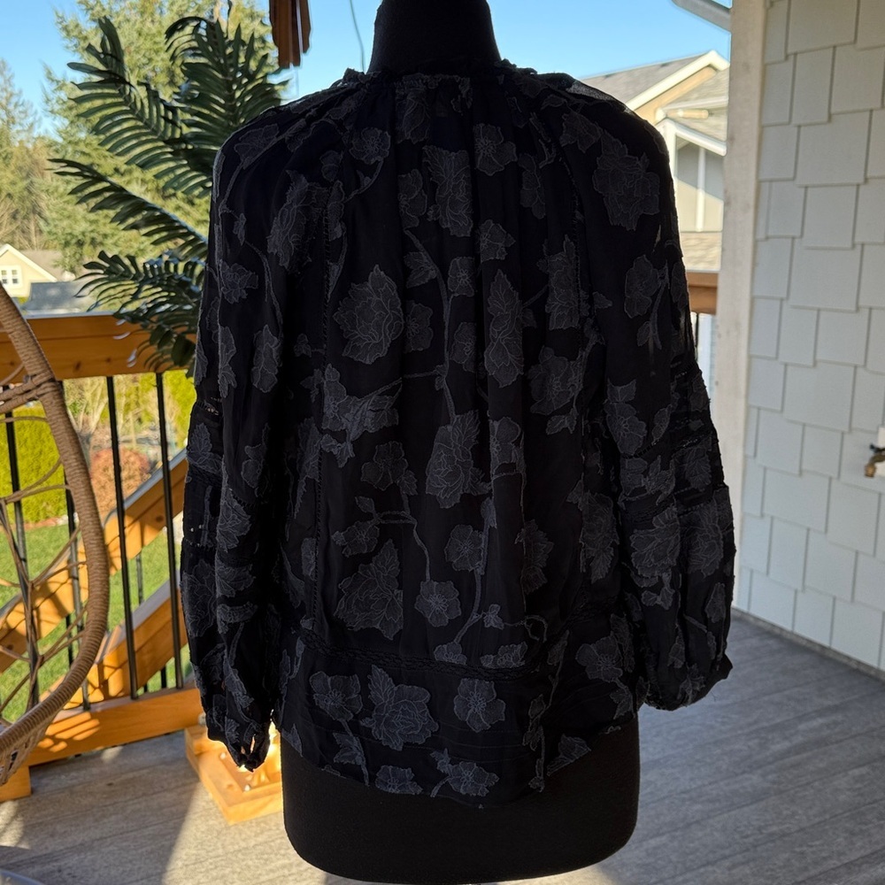 Joie| Chaylse Floral Embroidery Lace Trim Blouse - Picture 7 of 11